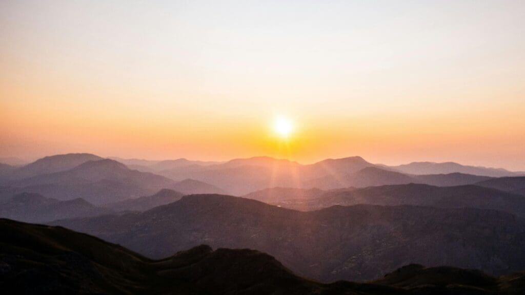 A healing sunset as part of a holistic nutrition therapy for eating disorders approach